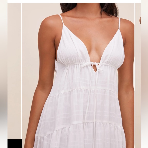 ASTR the label LIZBETH MAXI DRESS Size S ( fits oversized) like new condition - Picture 8 of 13